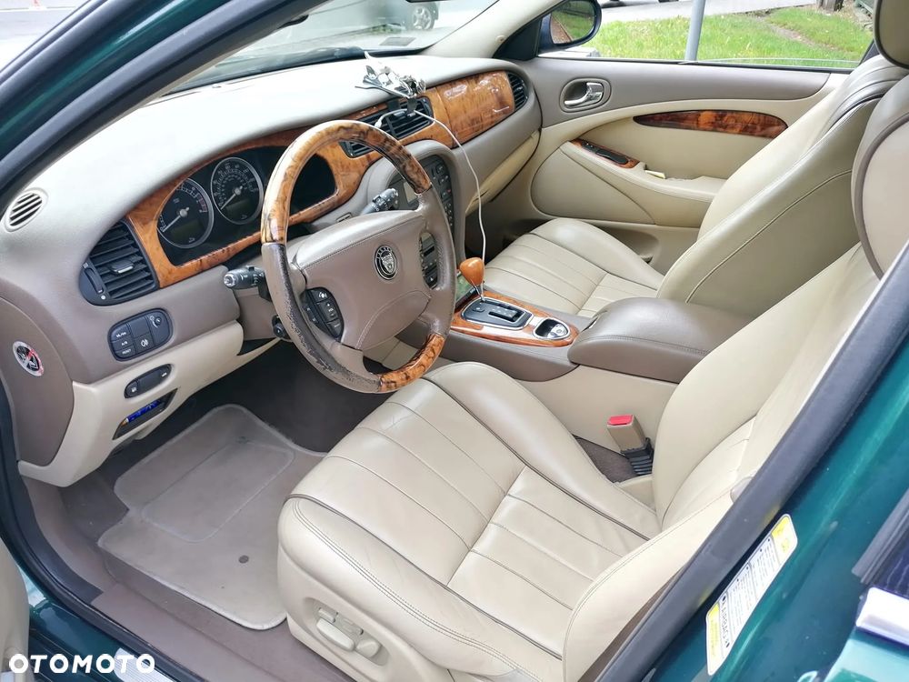 Jaguar S-Type 3.0 V6 Executive - 7