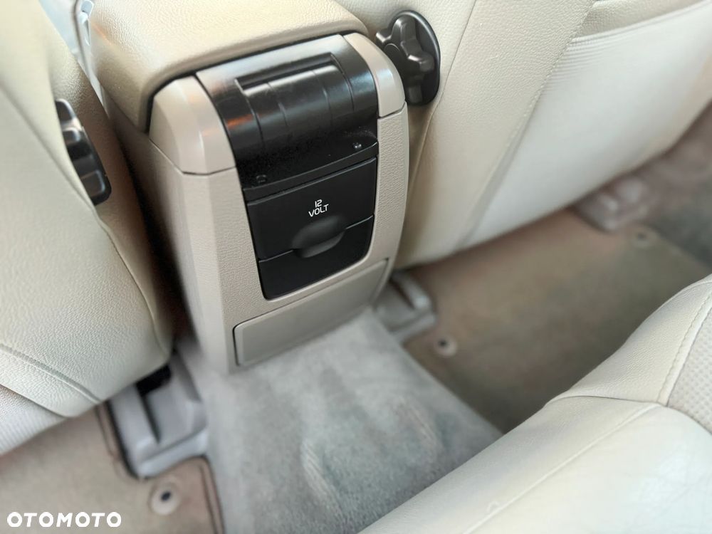 Volvo S60 2.4 Summum - 33