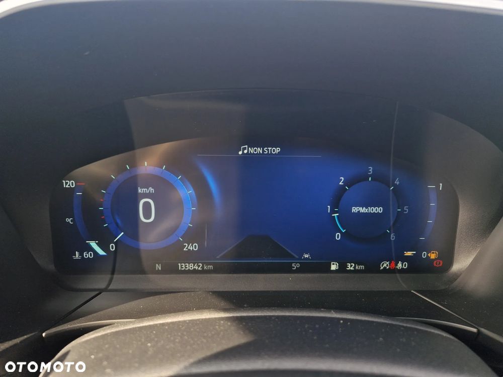 Ford Kuga ver-2-0-ti--vct-titanium - 17