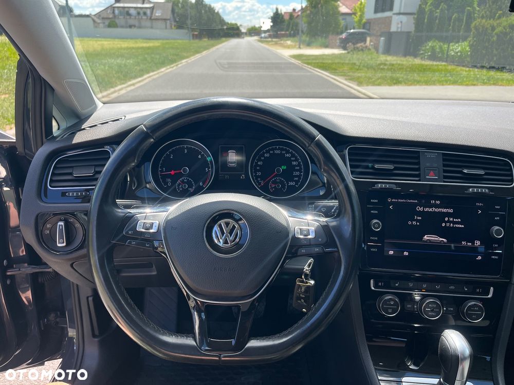 Volkswagen Golf 2.0 TDI (BlueMotion Technology) DSG Comfortline - 24