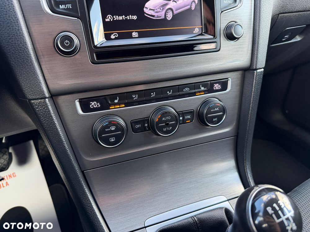 Volkswagen Golf 1.6 TDI DPF Style - 20