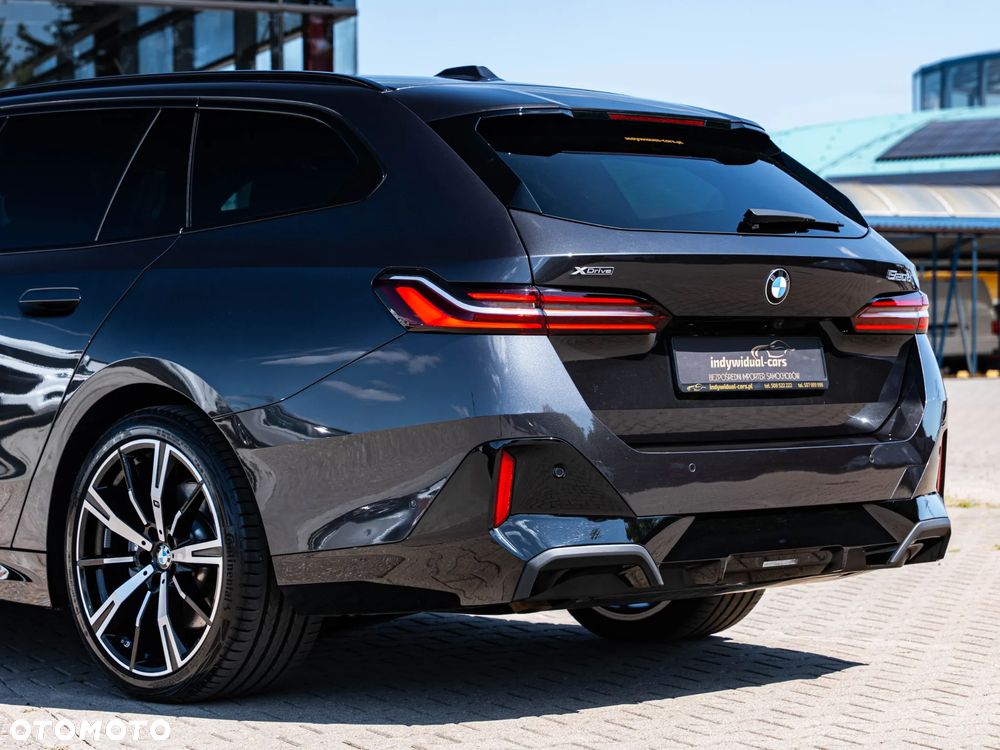 BMW Seria 5 520d xDrive mHEV M Sport - 12