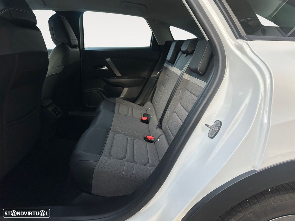 Citroën C4 1.2 Hybrid Plus e-DSC6 - 13