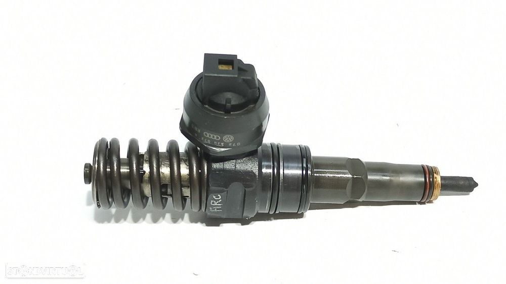 INJETOR VOLKSWAGEN TOUAREG (7LA) TDI V10 - 5
