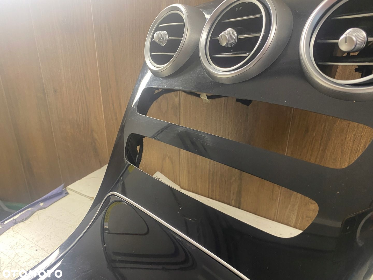 MERCEDES W205 PANEL ŚRODKOWY A2056800210 - 8