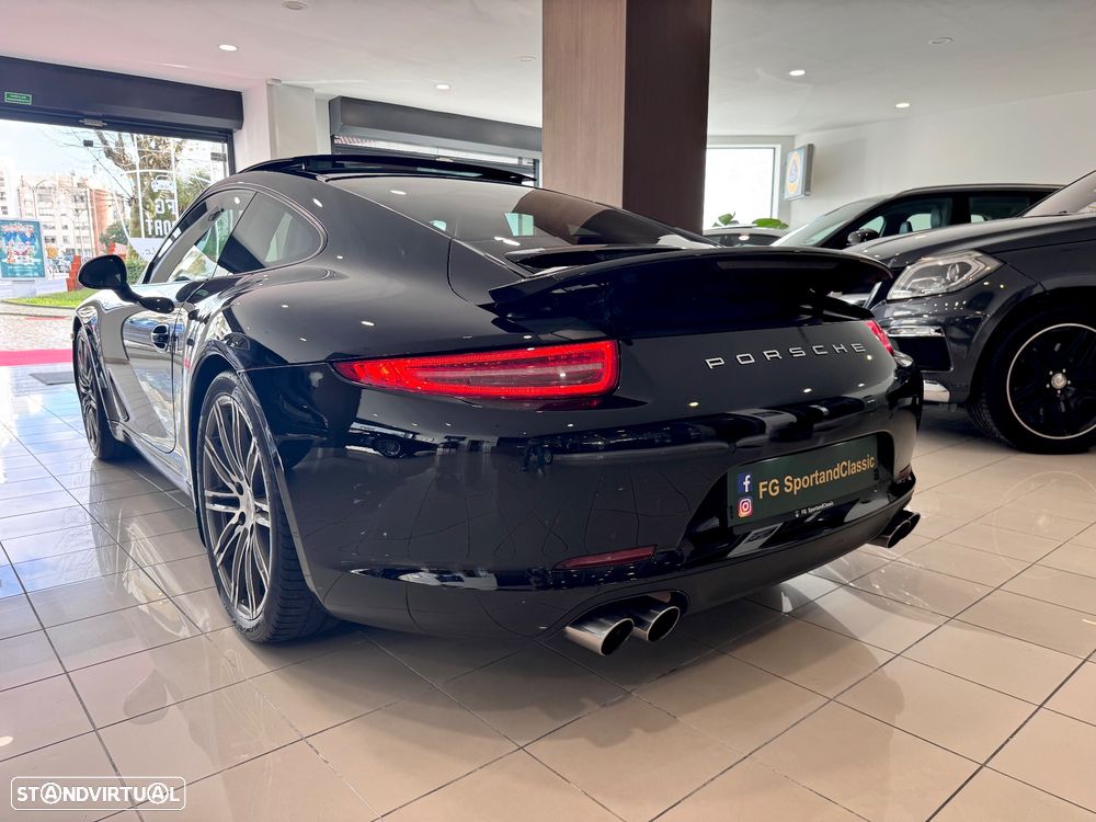 Porsche 911 Série F - 3