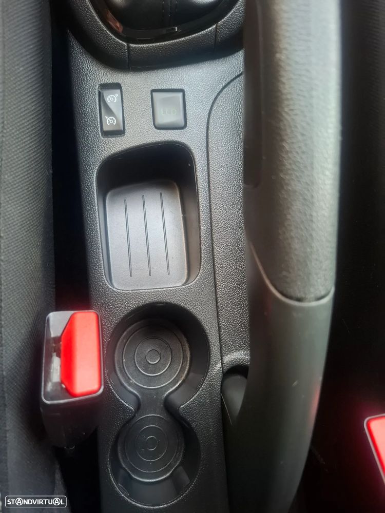 Renault Clio Sport Tourer 0.9 TCe Limited - 27