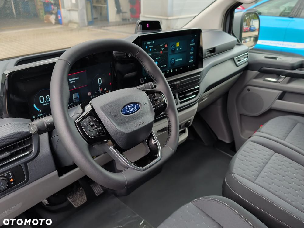 Ford Transit Custom - 9