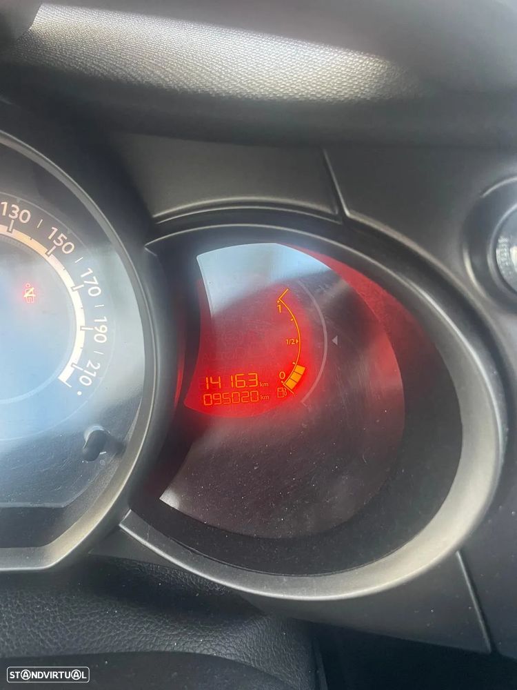 Citroën C3 1.6 BlueHDi Exclusive - 6