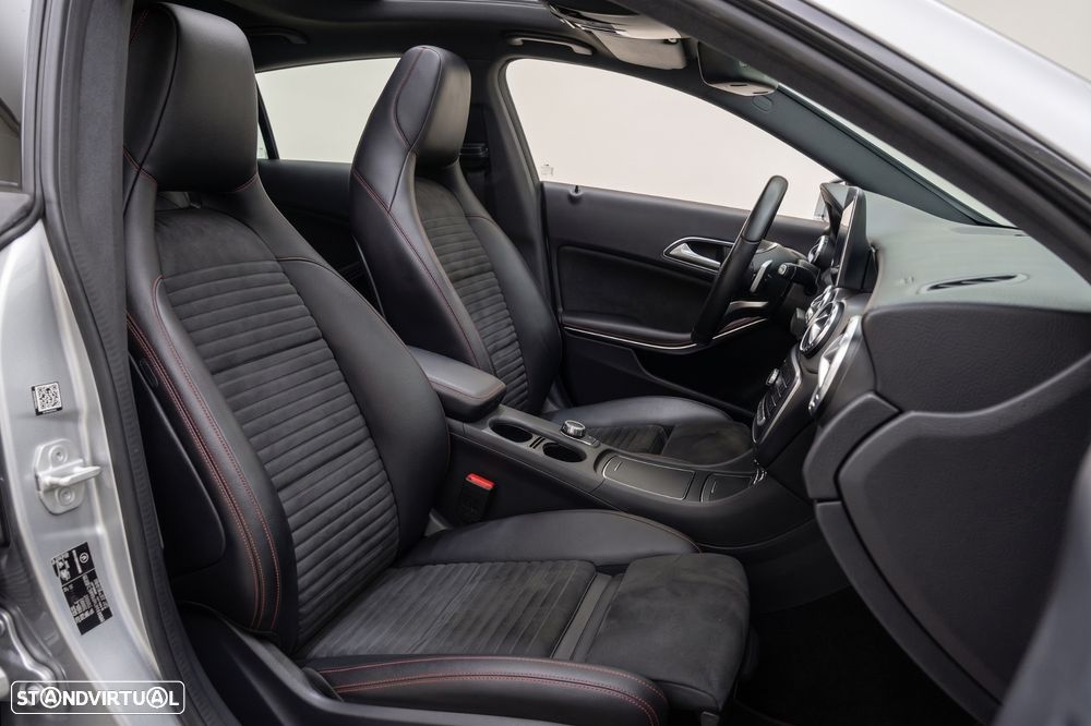 Mercedes-Benz CLA 220 d 7G-DCT AMG Line - 16