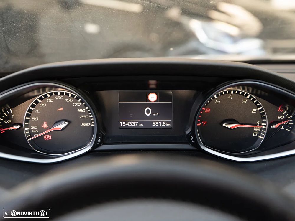 Peugeot 308 SW - 14