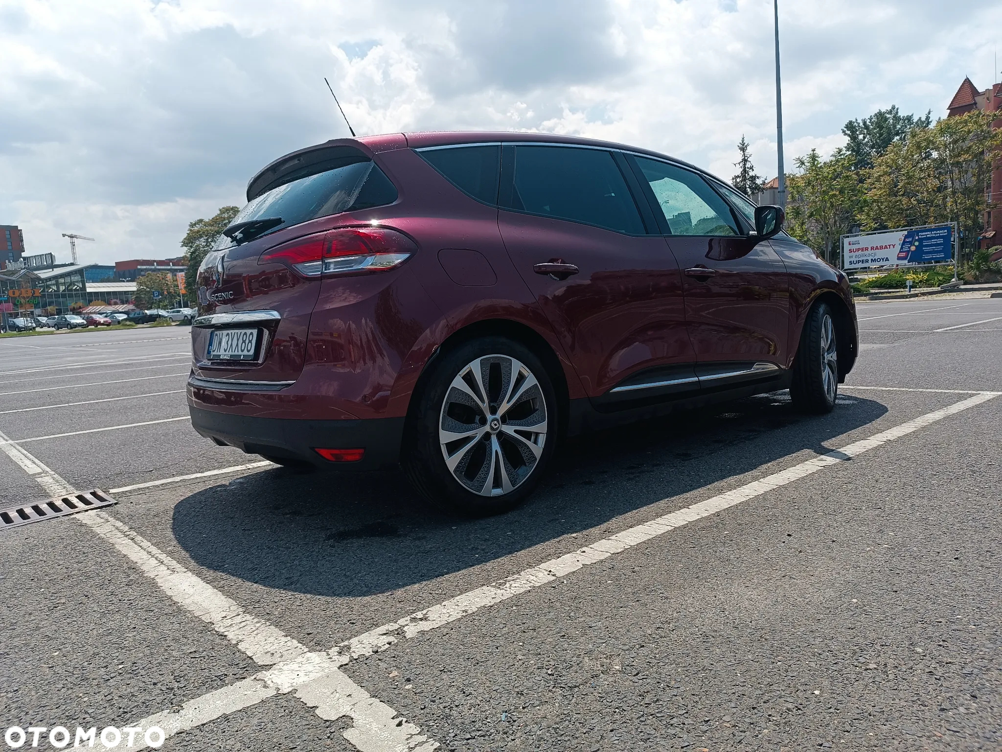 Renault Scenic ENERGY TCe 130 INTENS - 11