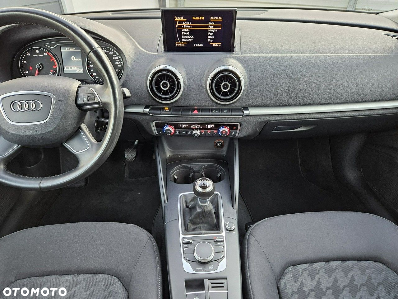 Audi A3 1.4 TFSI Sportback Attraction - 31