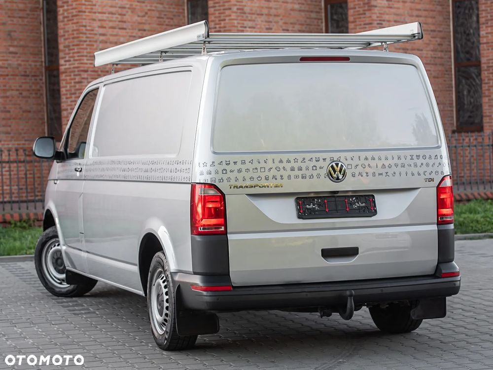 Volkswagen Transporter - 4