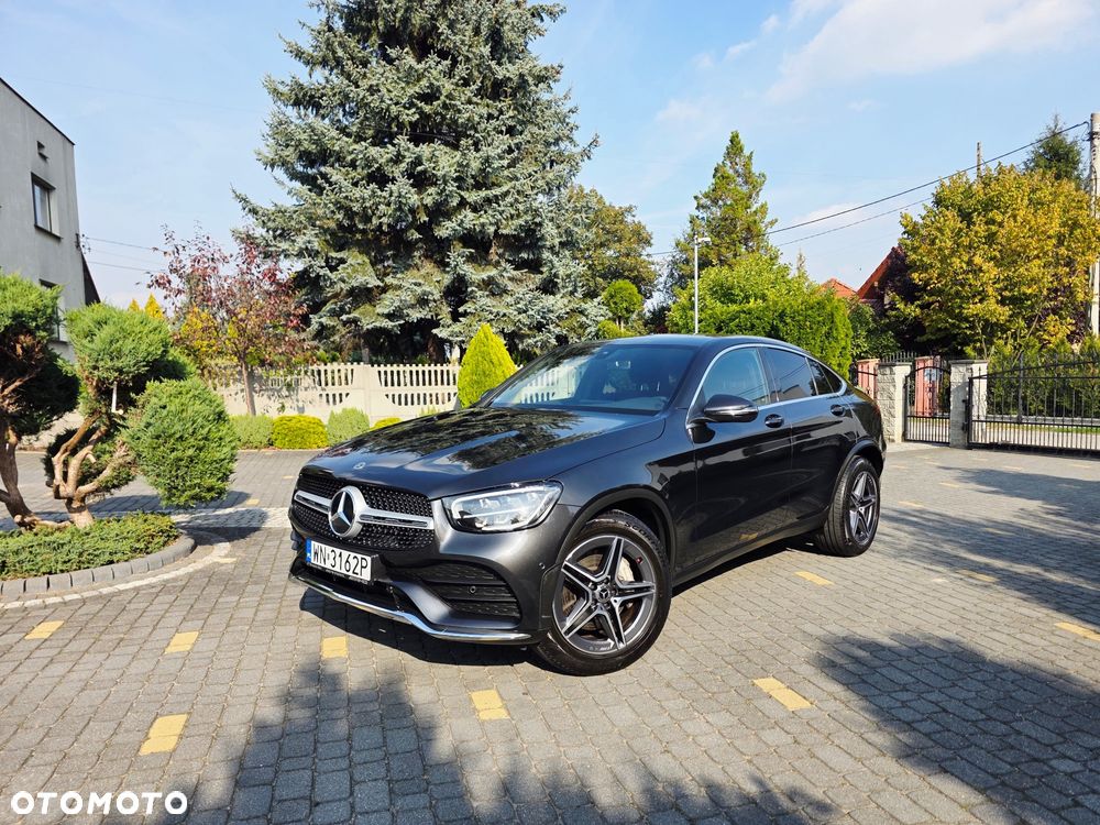 Mercedes-Benz GLC 200 4Matic 9G-TRONIC AMG Line - 19
