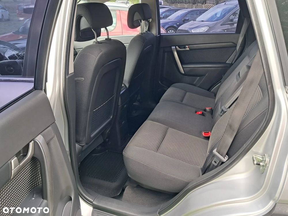 Chevrolet Captiva 2.4 2WD 5 Sitzer LS - 20