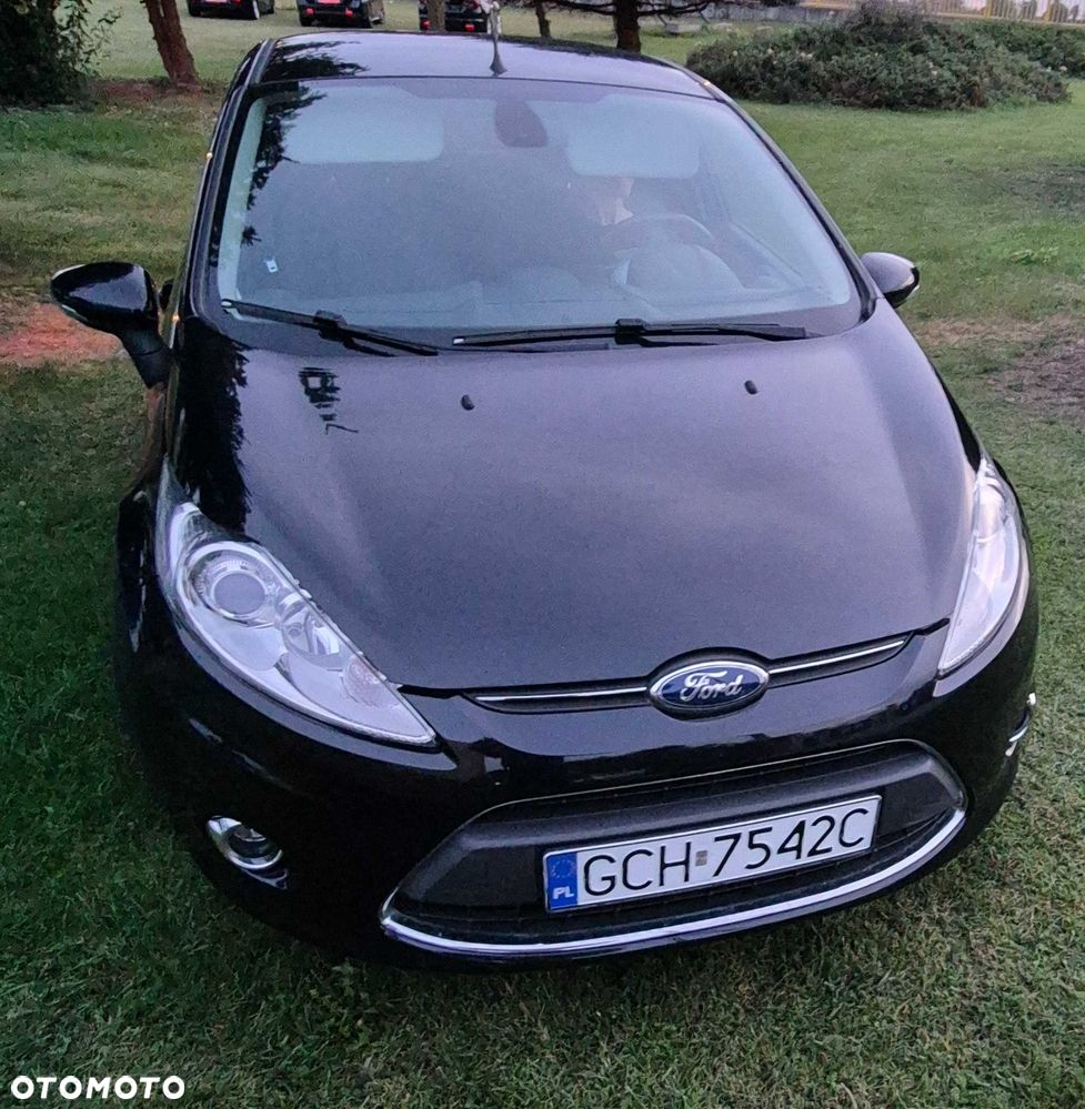 Ford Fiesta - 2