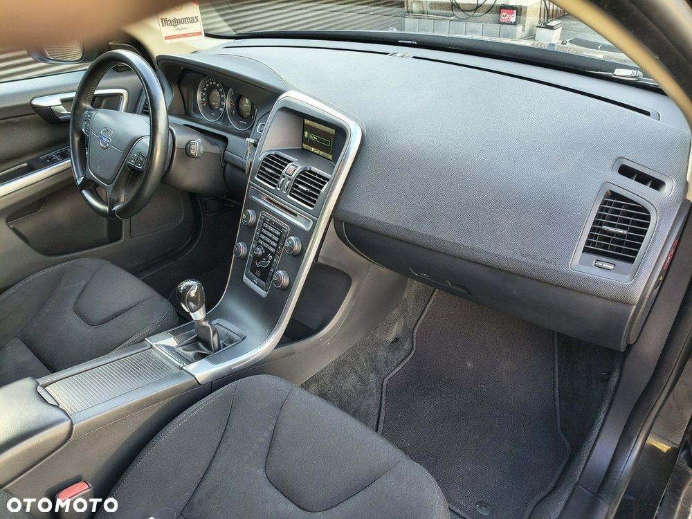 Volvo XC 60 D4 Kinetic - 18