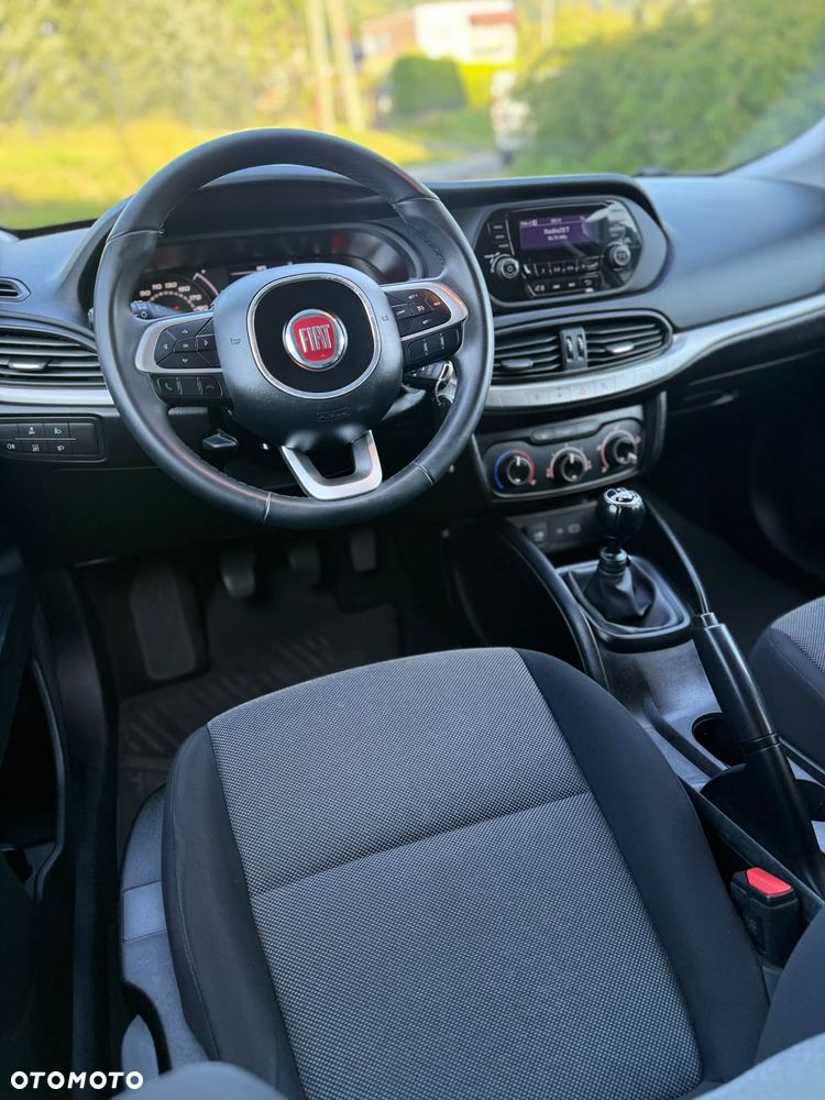 Fiat Tipo 1.4 16V More - 12
