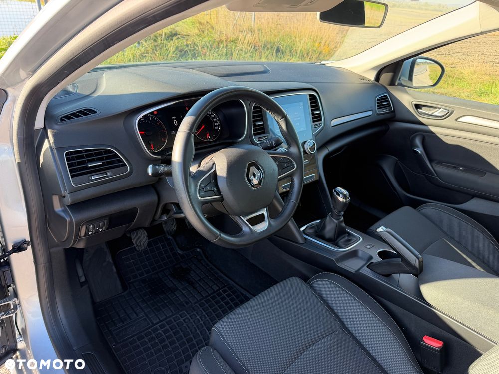 Renault Megane 1.3 TCe FAP Equilibre - 19