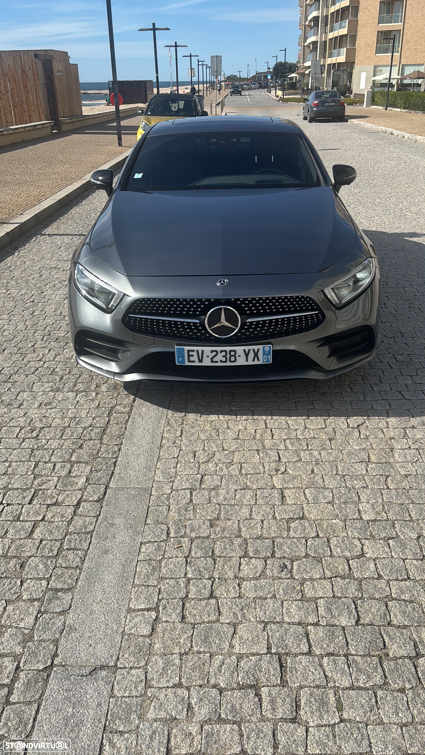 Mercedes-Benz 350 - 20