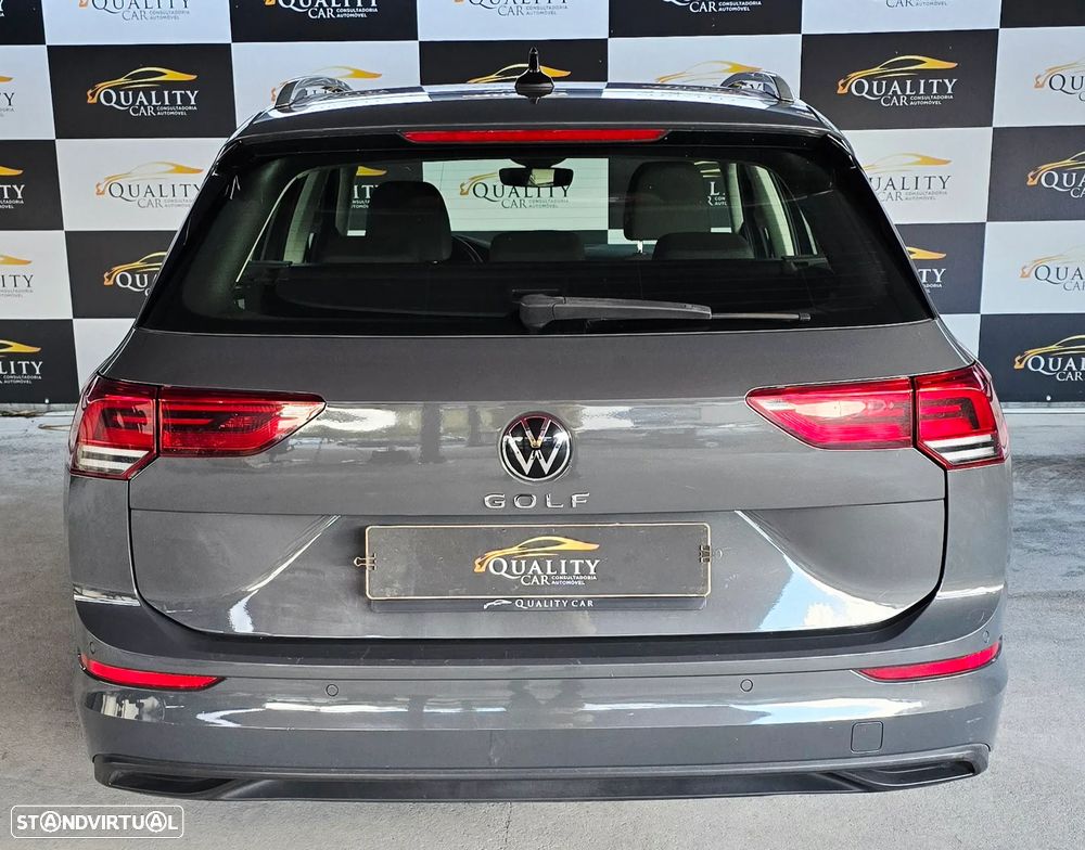 VW Golf Variant 2.0 TDi - 12