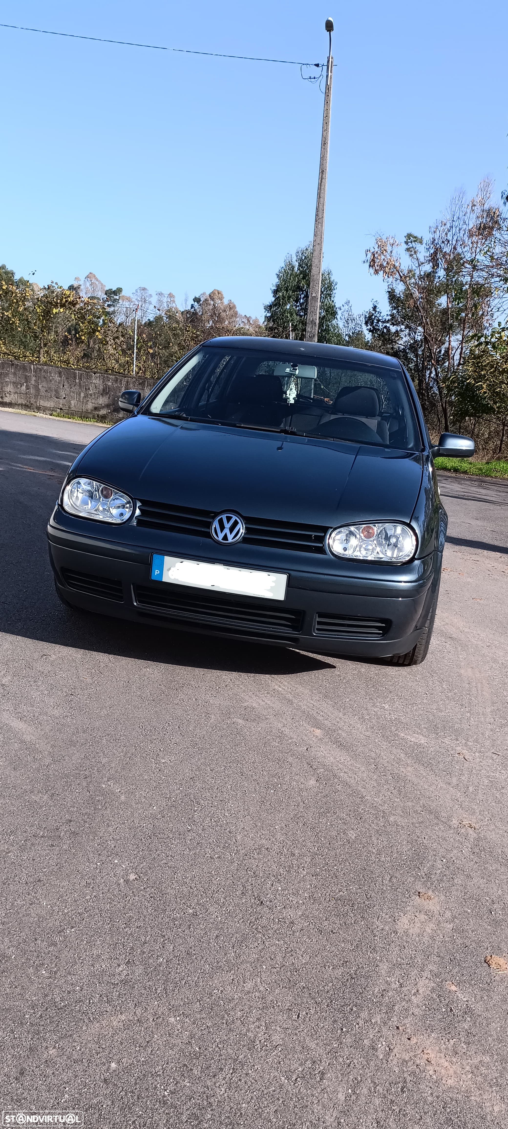 VW Golf 1.9 TDi Confortline AC - 1