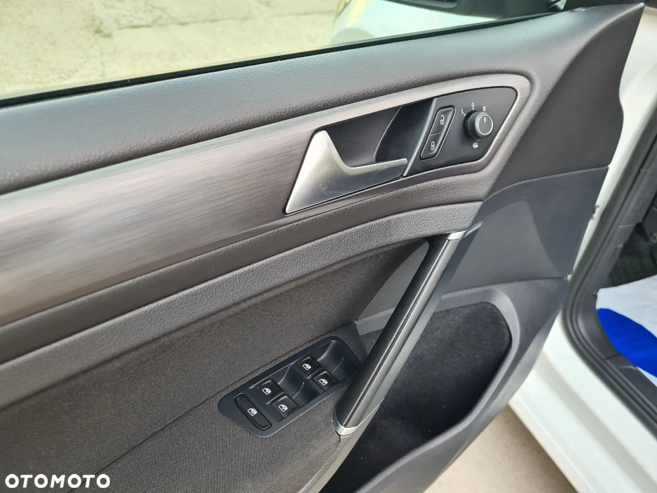 Volkswagen Golf VII 1.6 TDI BMT Comfortline - 13