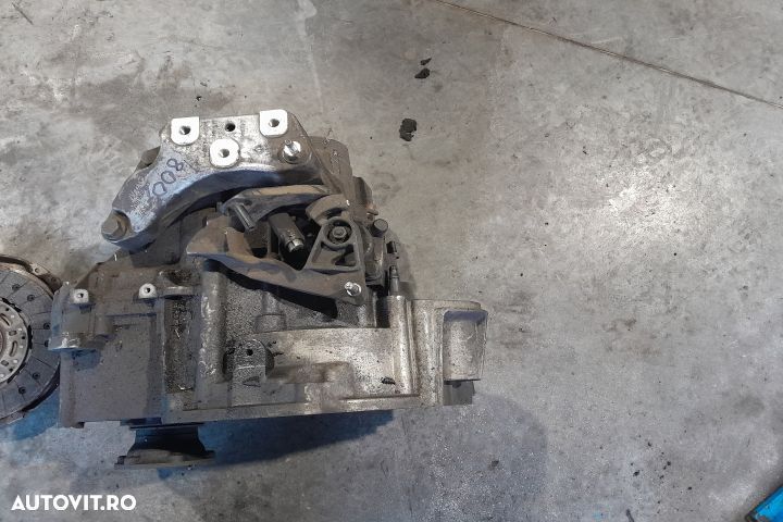 CUTIE DE VITEZE MANUALA TIP MOTOR AZV MX1253 Volkswagen VW Golf 5  [din 2003 pana  2009] - 1