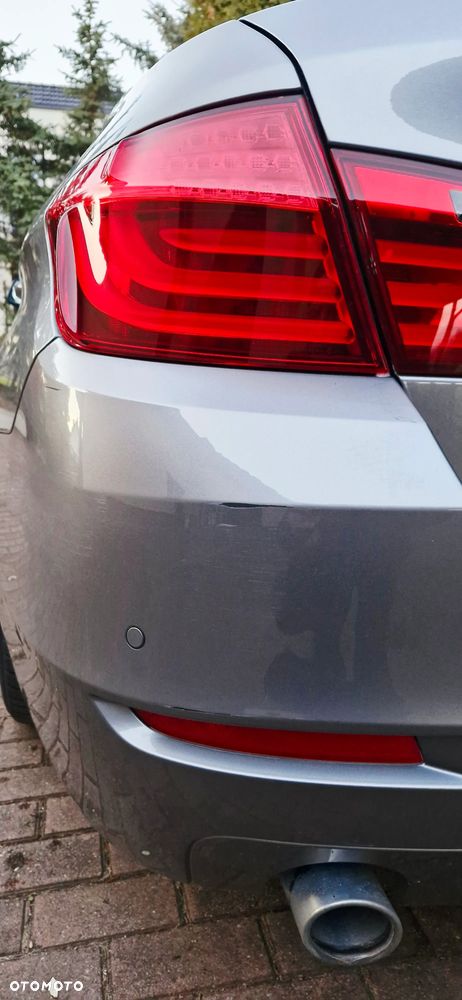 BMW Seria 5 535d xDrive - 14