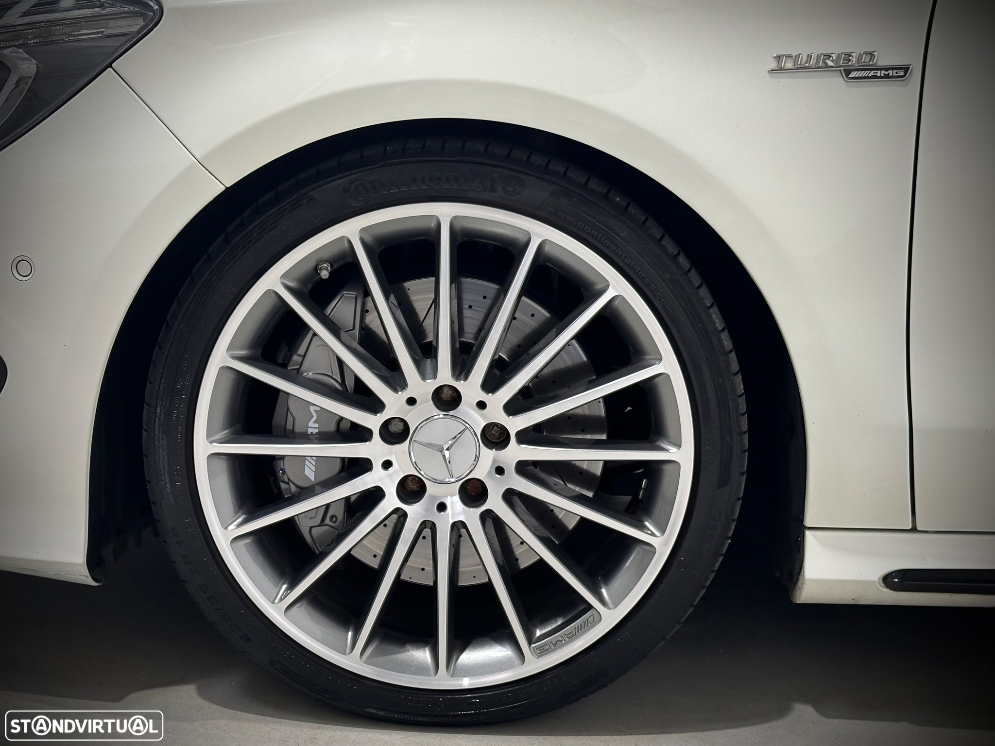 Mercedes-Benz CLA 45 AMG Shooting Brake 4Matic 7G-DCT - 46