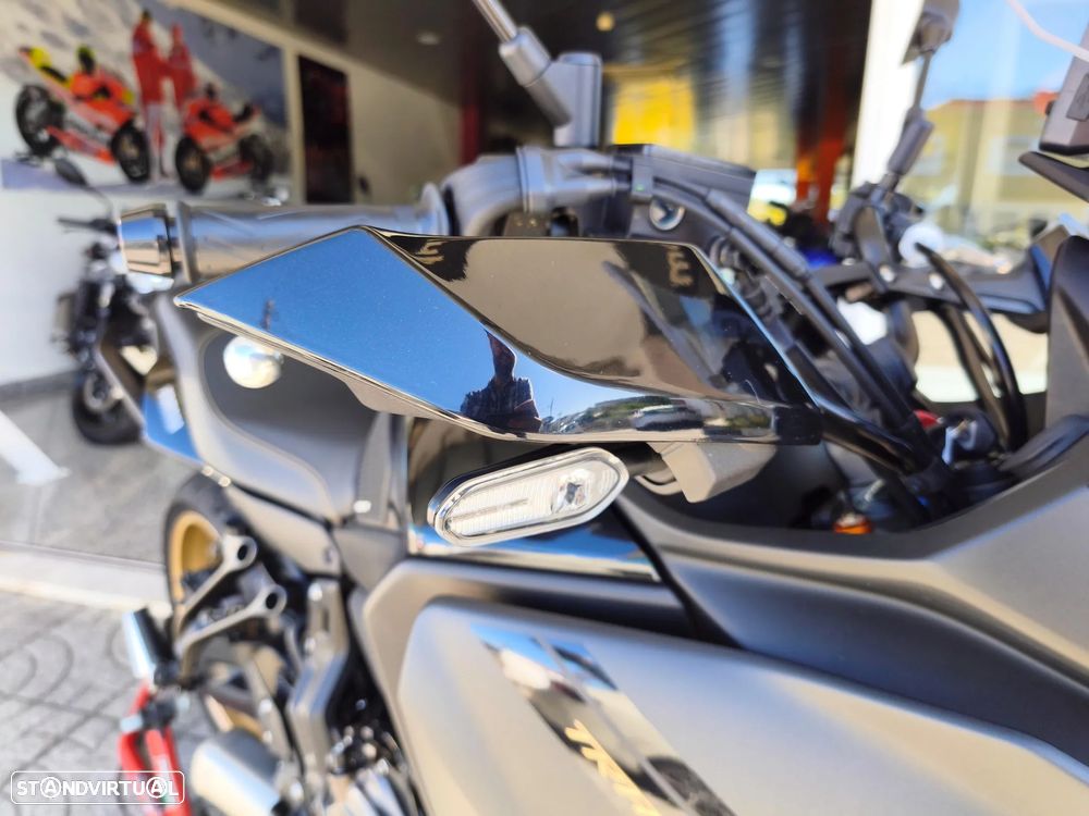 Yamaha Tracer 7 Midnight Black - 16