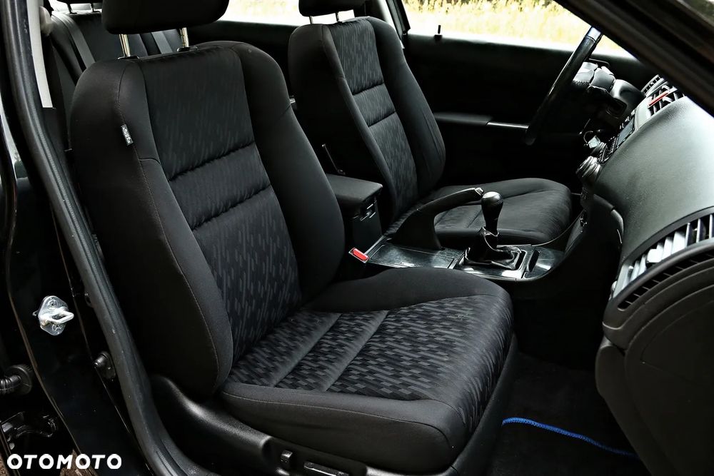Honda Accord 2.0 i Sport - 33
