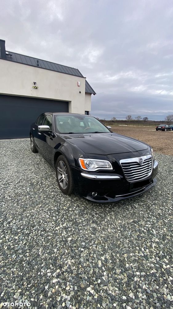 Lancia Thema 3.0CRD Platinum - 4