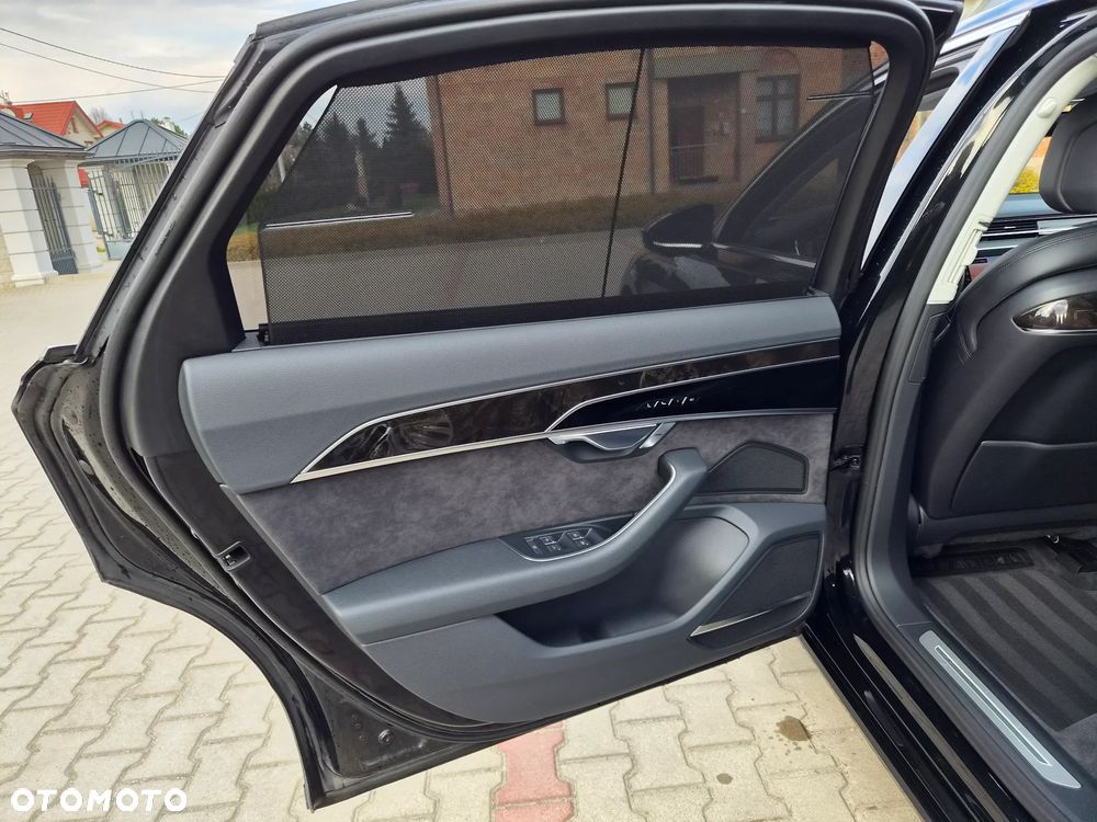 Audi A8 L 55 TFSI mHEV Quattro Tiptr - 19