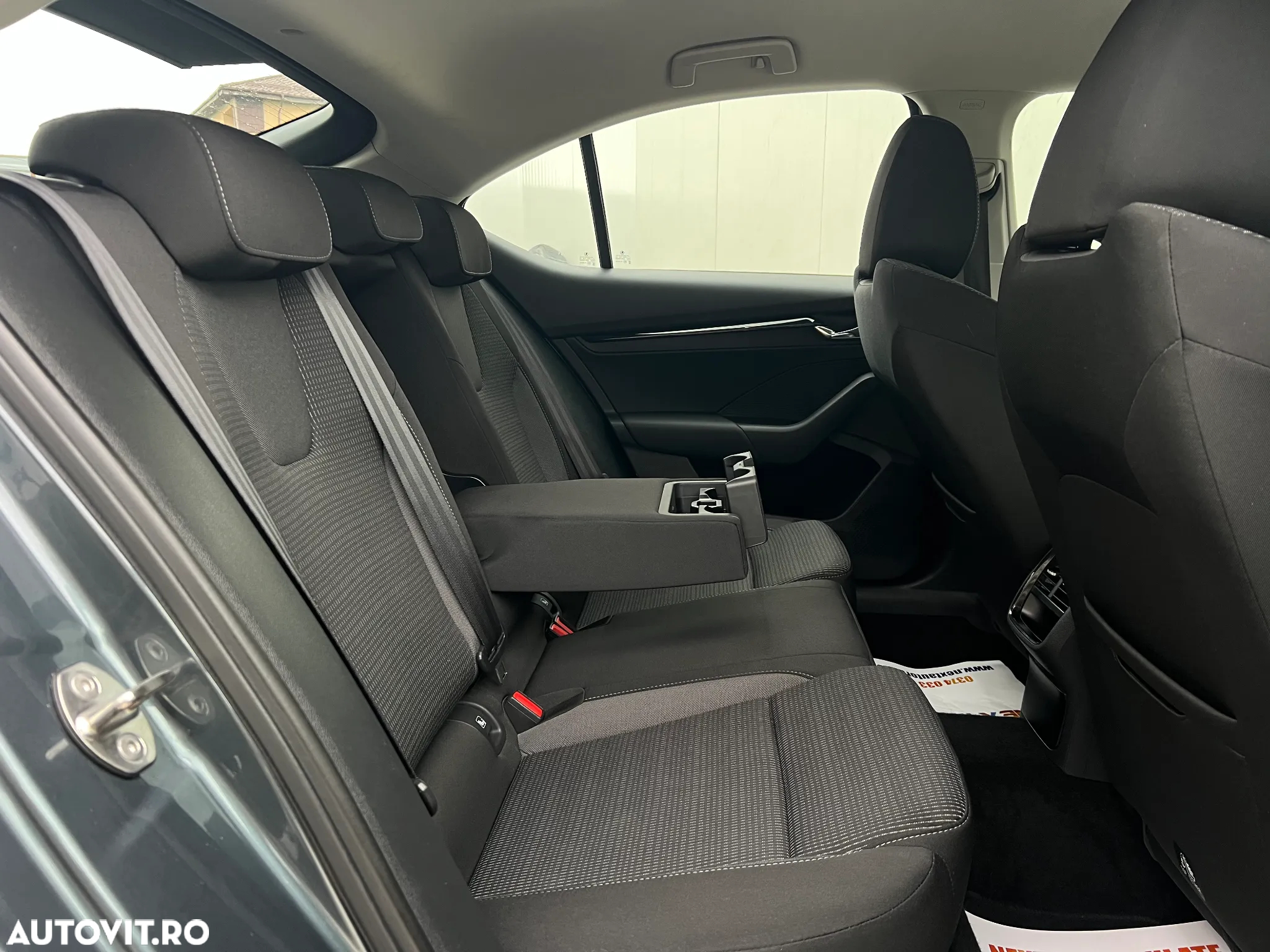 Skoda Octavia 1.0 TSI DSG Mild Hybrid Ambition - 8