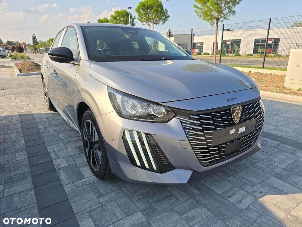Peugeot 208 1.2 mHEV Allure - 4