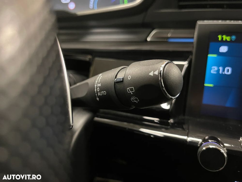 Peugeot 508 SW Plug-In Hybrid 225 e-EAT8 GT - 34