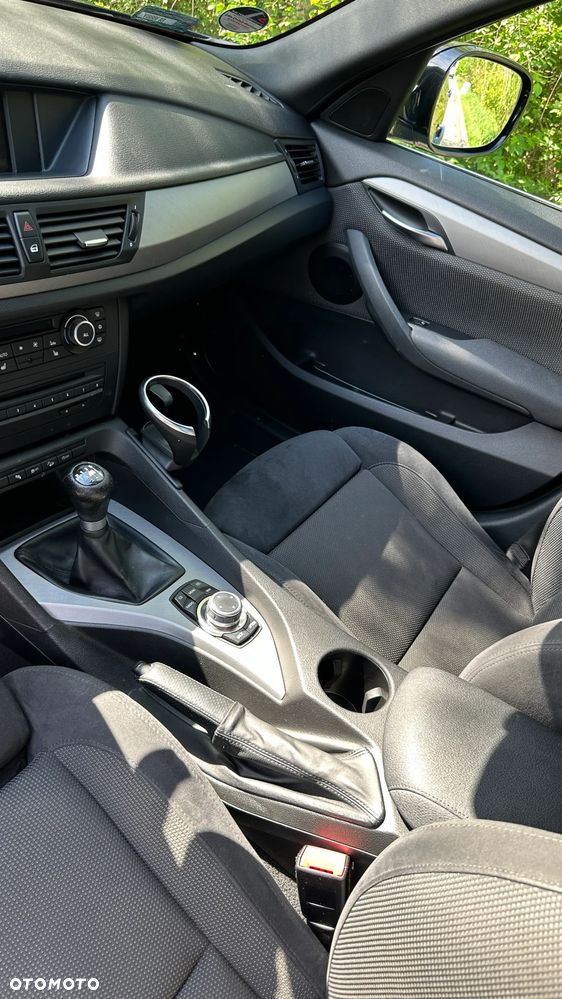 BMW X1 xDrive20d - 12