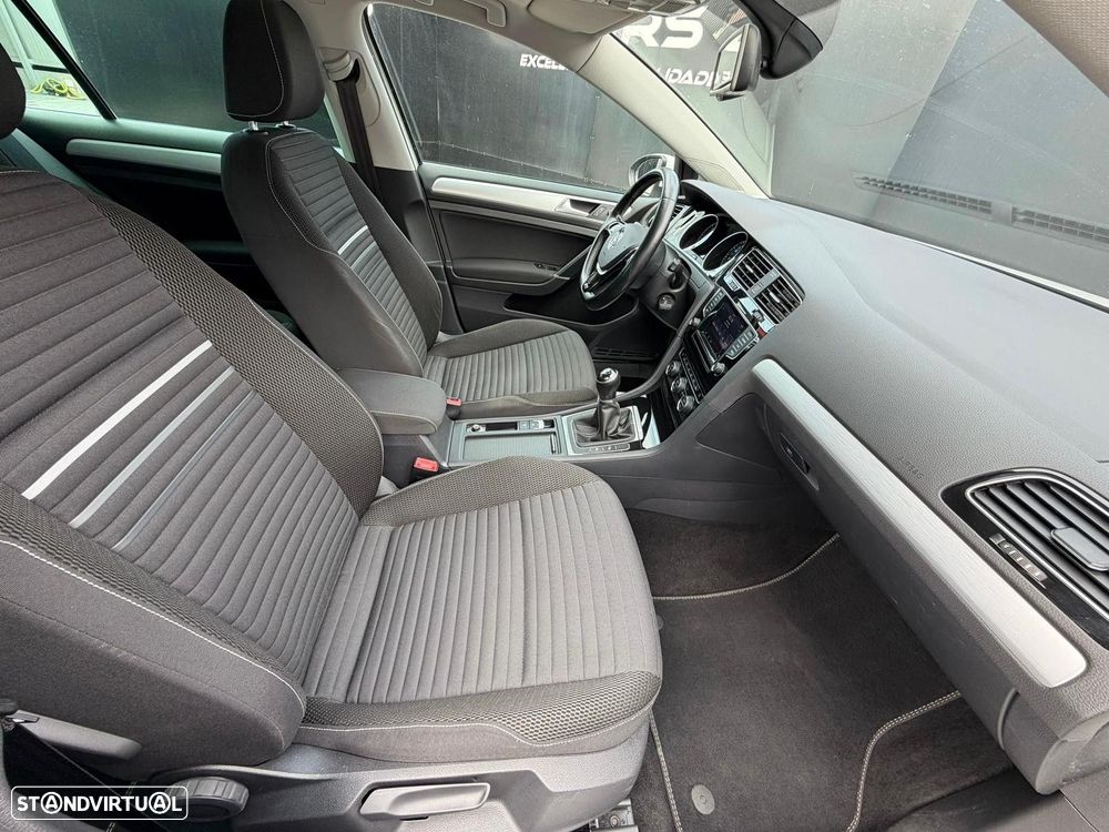 VW Golf - 20