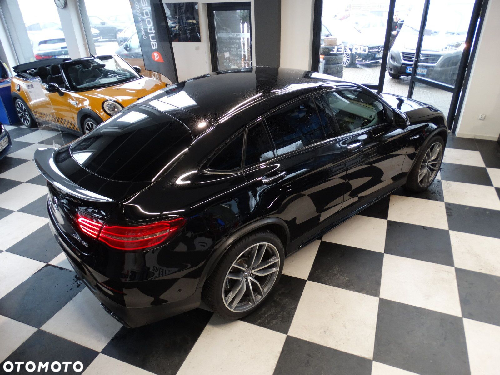 Mercedes-Benz GLC - 8