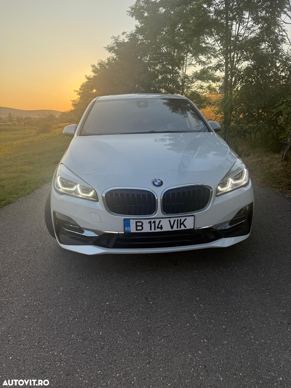 BMW Seria 2 218d xDrive AT - 2
