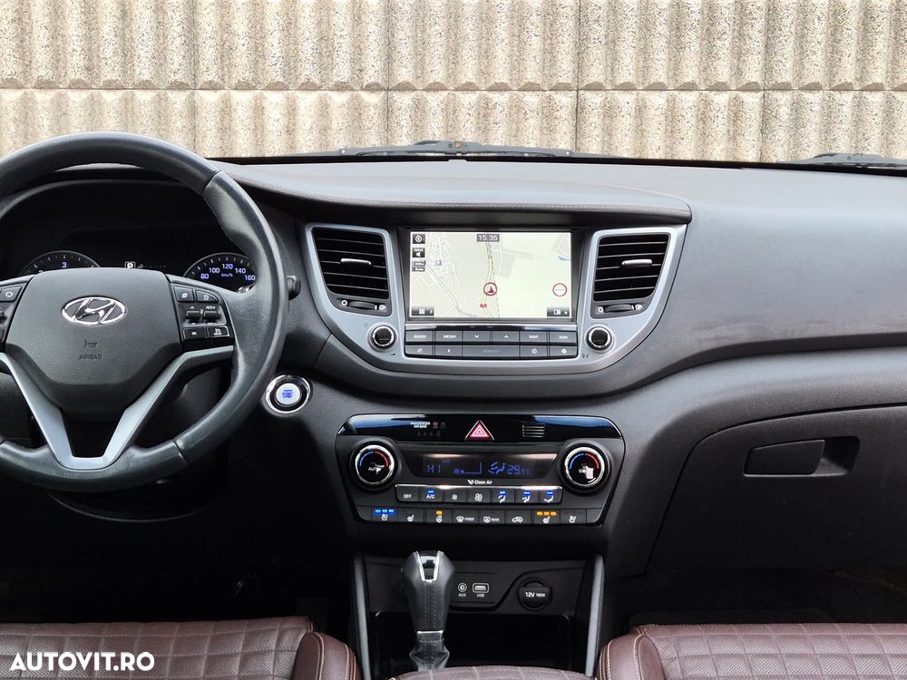 Hyundai Tucson 2.0 CRDI 4WD Automatik 25 Jahre - 10