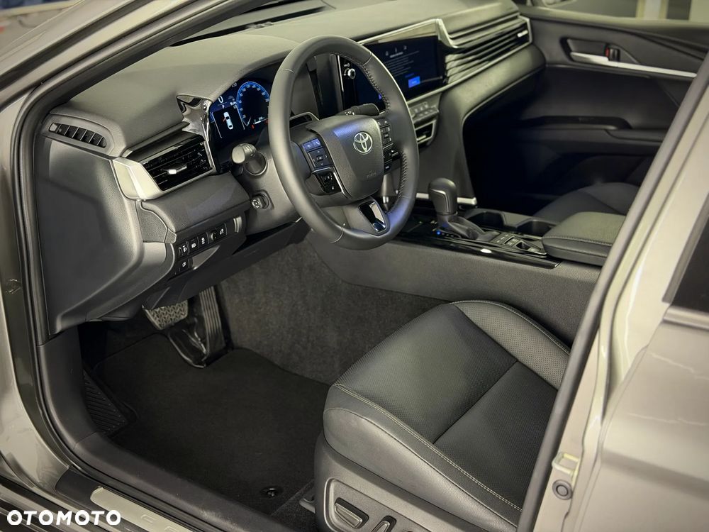 Toyota Camry 2.5 Hybrid Prestige CVT - 13