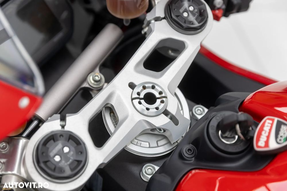 Ducati Panigale V2 - 36
