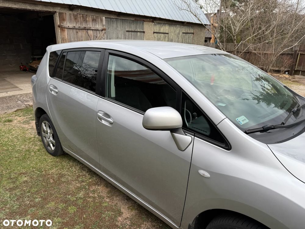 Toyota Verso 1.8 7-Sitzer Life - 2