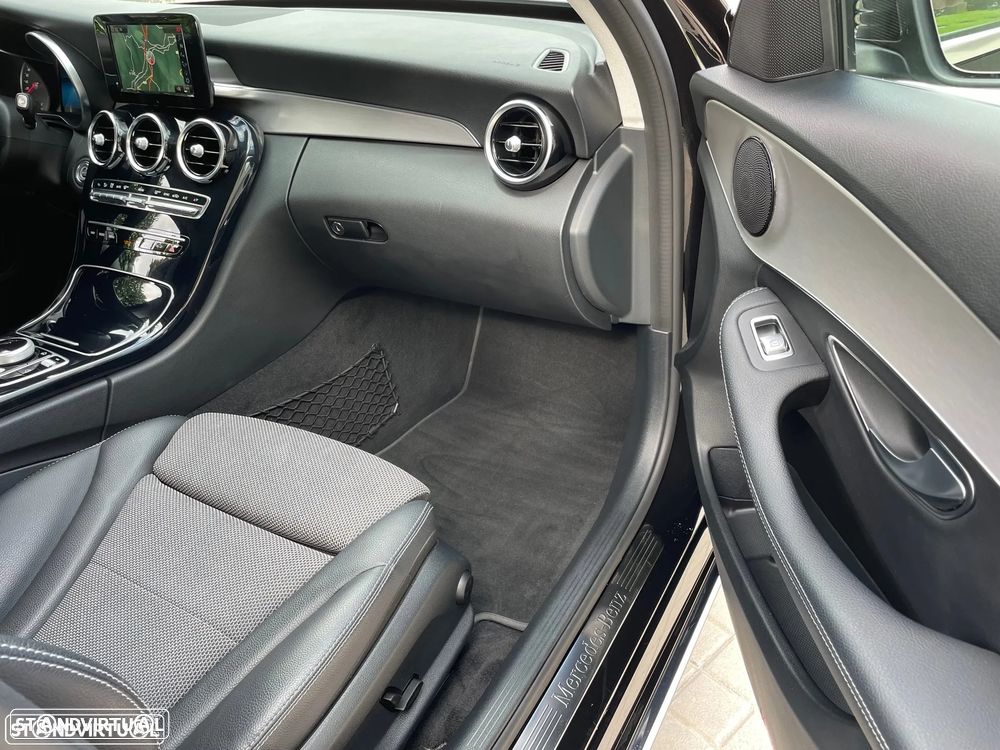 Mercedes-Benz C 220 d Avantgarde - 35