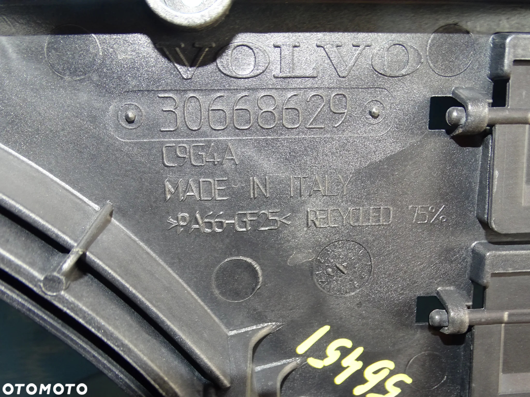WENTYLATOR CHŁODNIC VOLVO S60,V70,XC70 2,4D KOMPLETNY 30668629 - 3