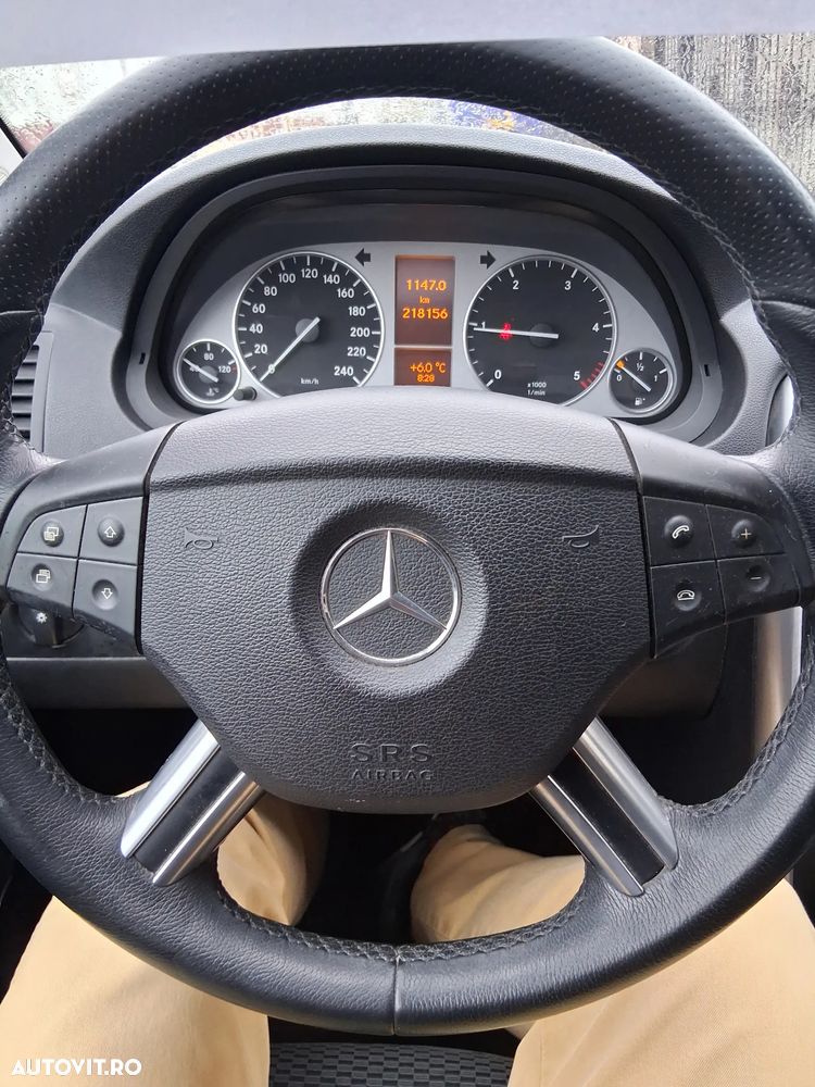 Mercedes-Benz B 180 CDI - 3
