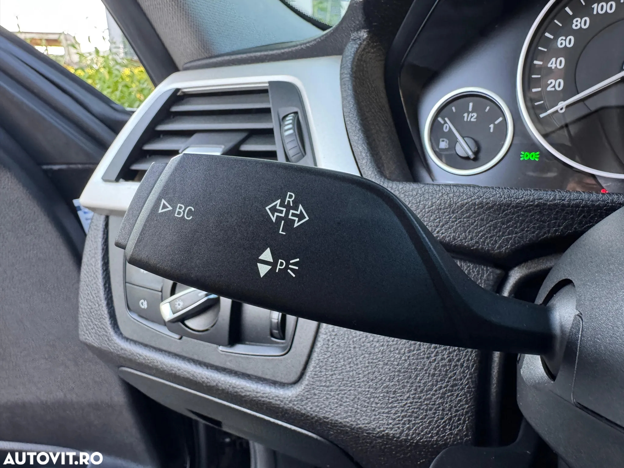BMW Seria 3 318i Aut. Advantage - 19